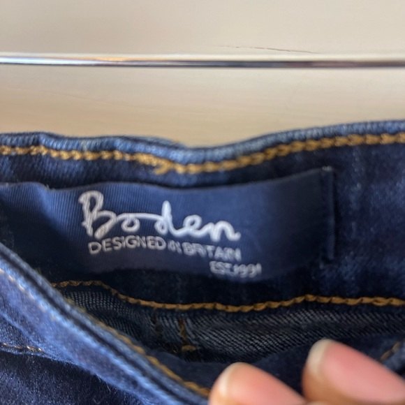 Boden Jeans Straight Leg Cambridge ankle skimmer Jeans size 4 Long - Picture 3 of 6